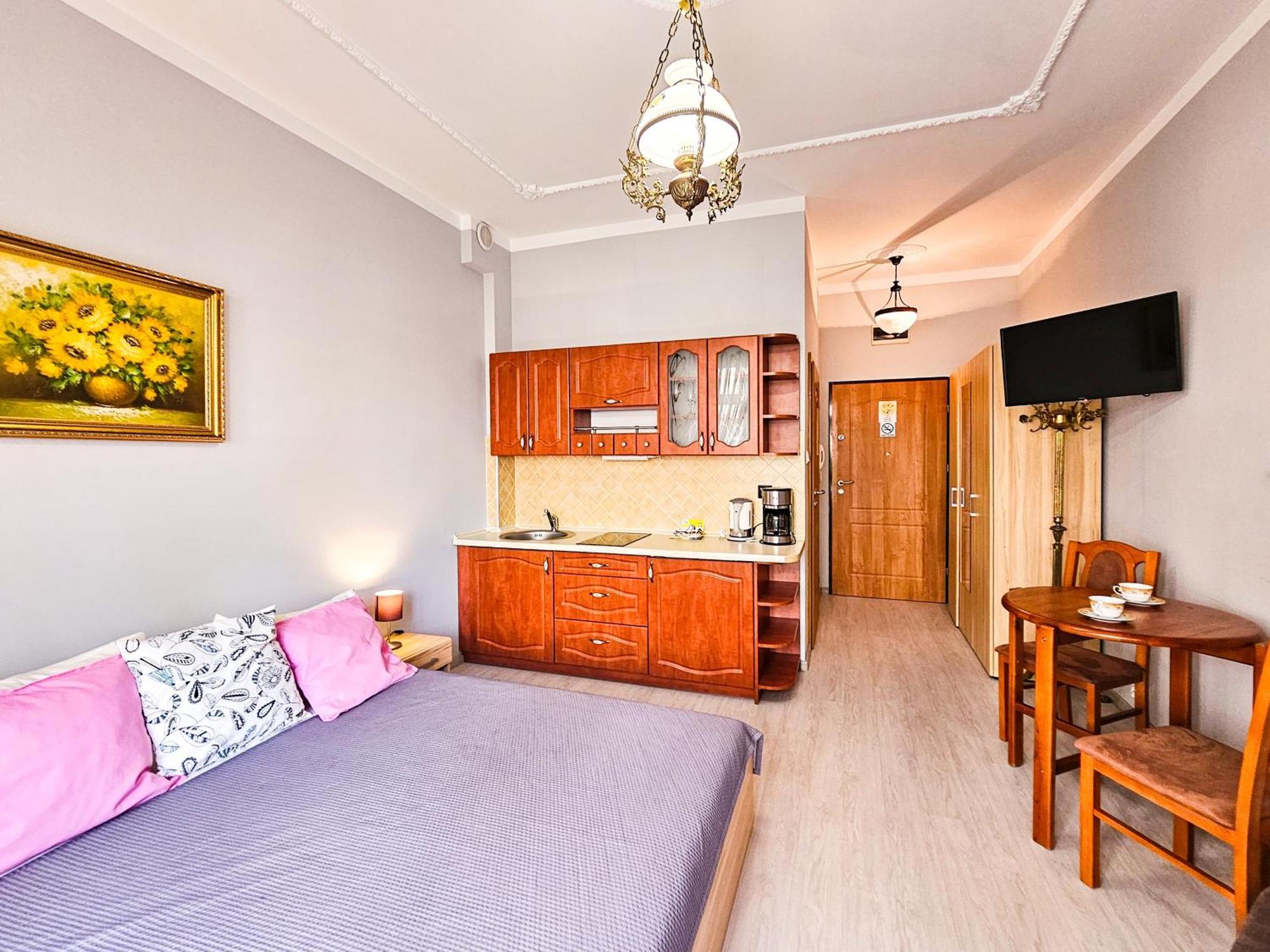 Visit Baltic - Trzy Korony Apartment ชวีโนวิชแจ ภายนอก รูปภาพ