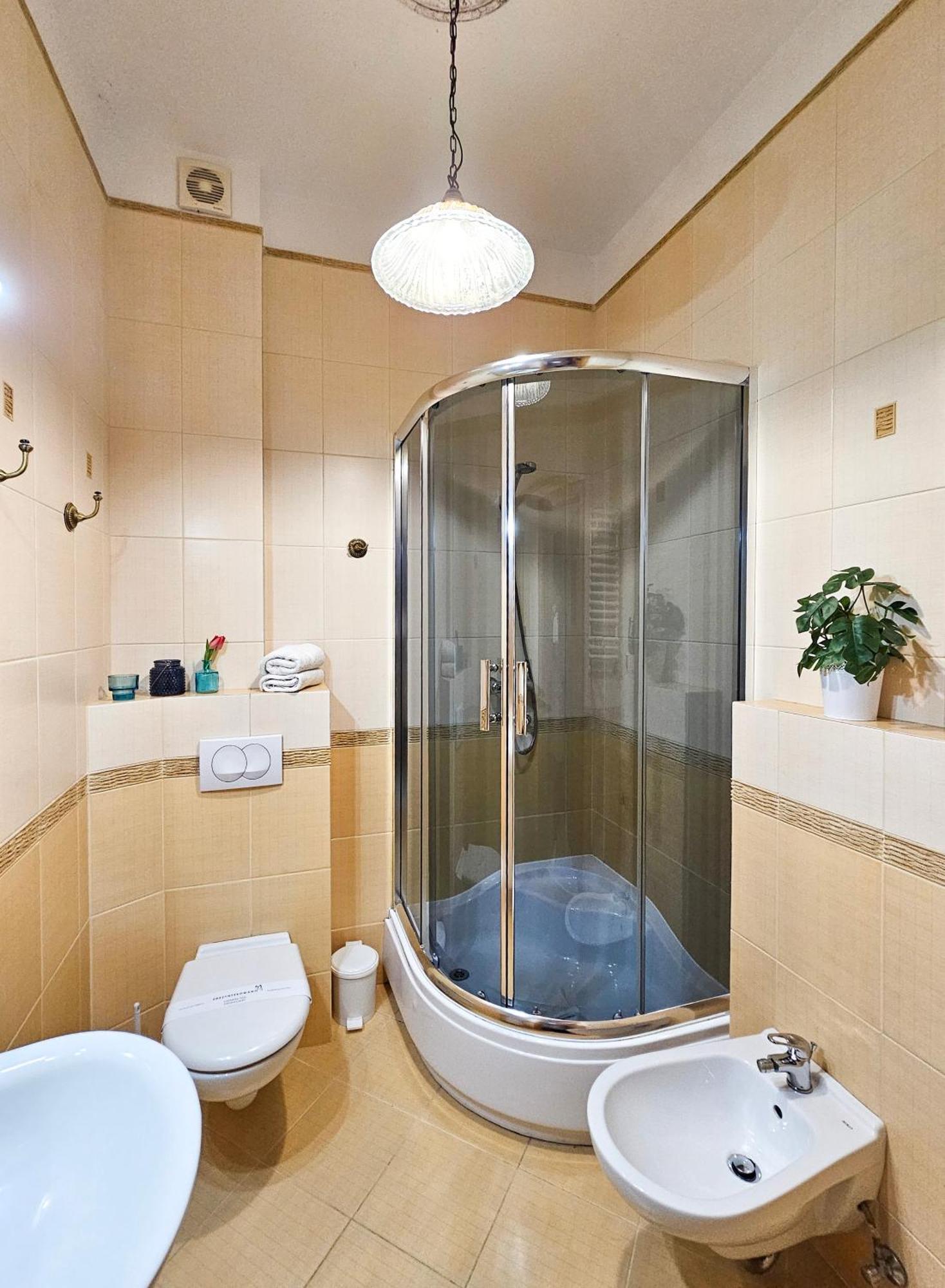 Visit Baltic - Trzy Korony Apartment ชวีโนวิชแจ ภายนอก รูปภาพ