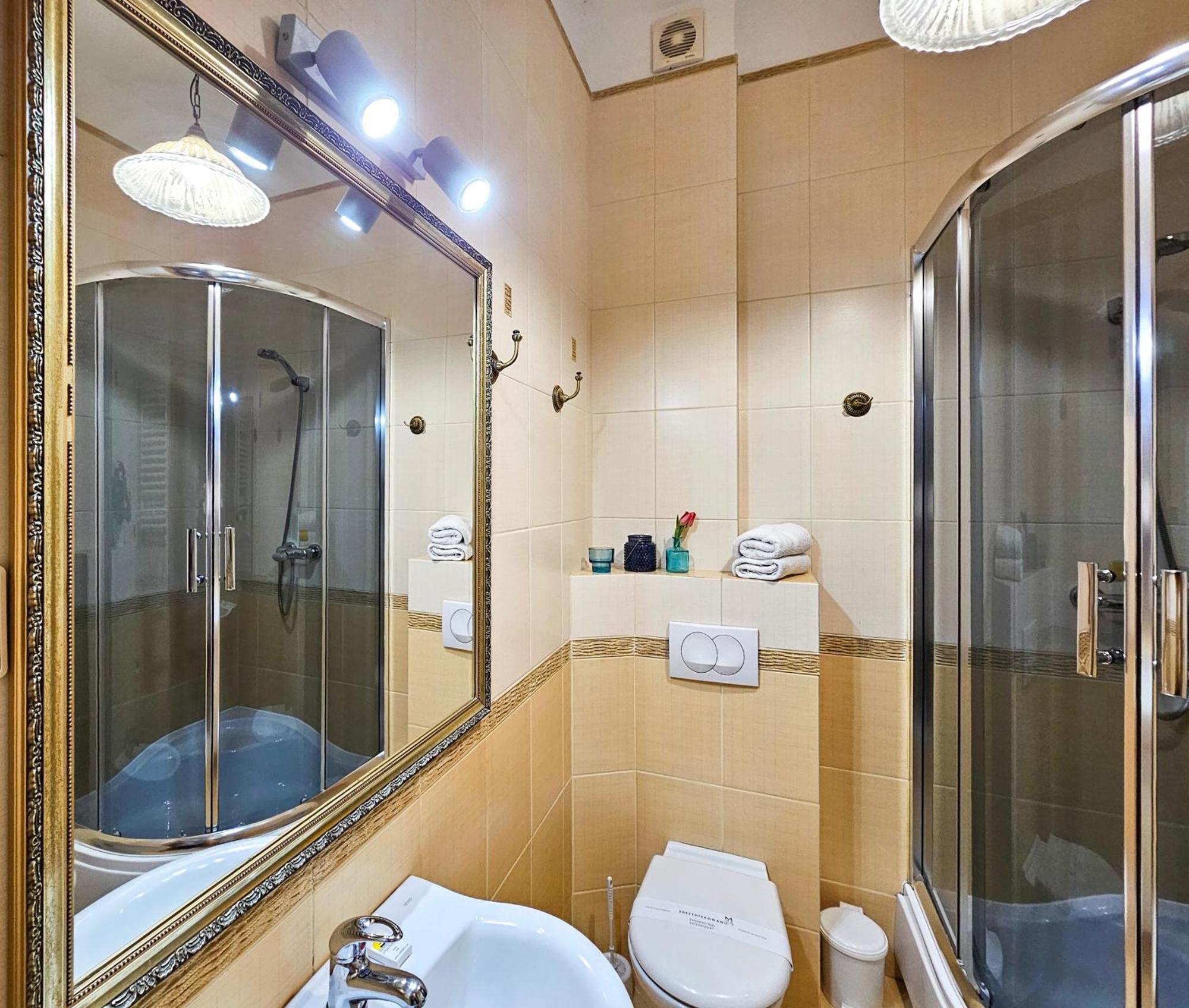 Visit Baltic - Trzy Korony Apartment ชวีโนวิชแจ ภายนอก รูปภาพ