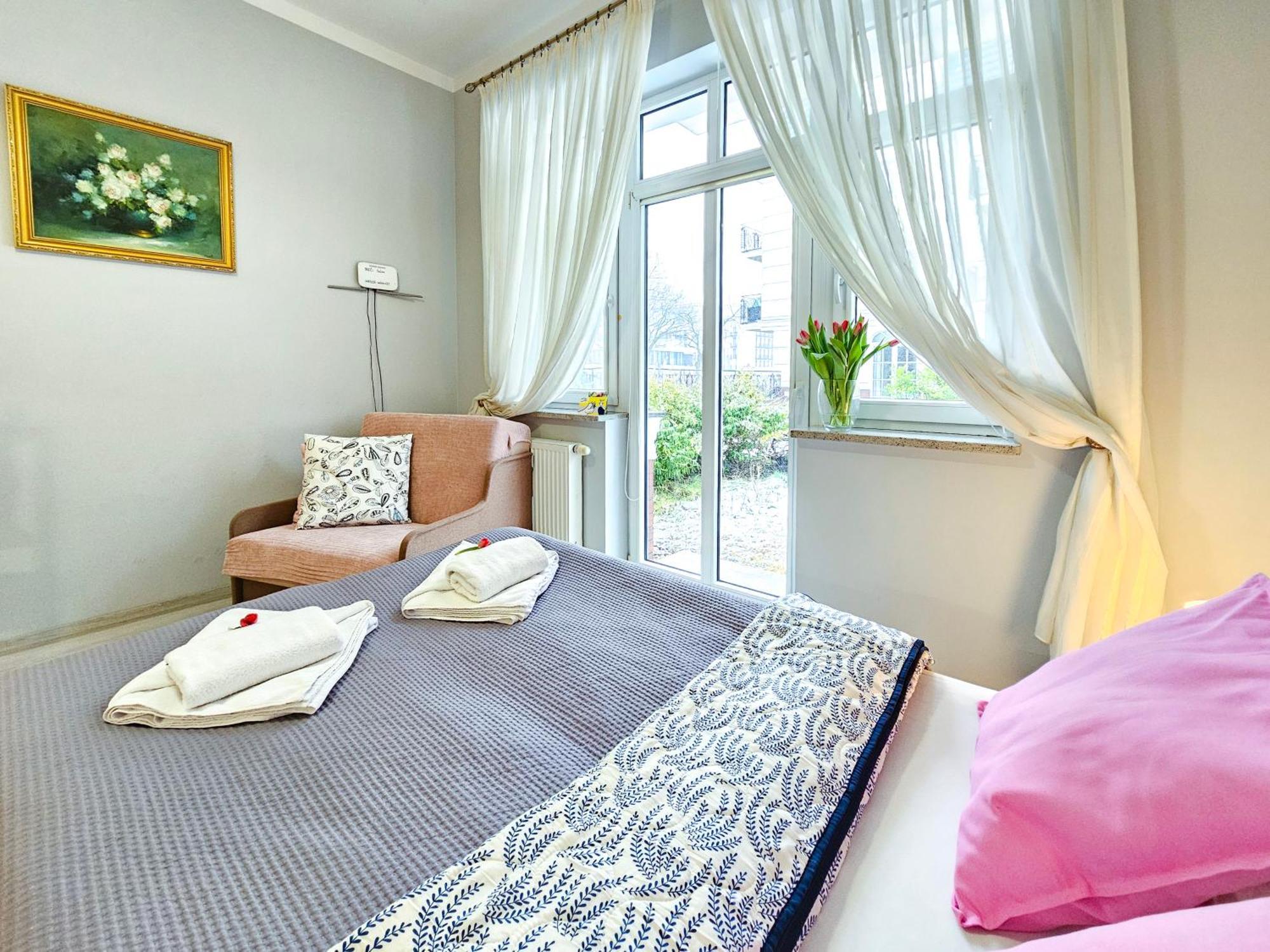 Visit Baltic - Trzy Korony Apartment ชวีโนวิชแจ ภายนอก รูปภาพ
